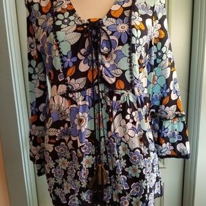 Crown and Ivy Boho blouse